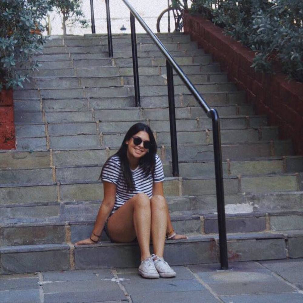 Meet your Posher, Lynda